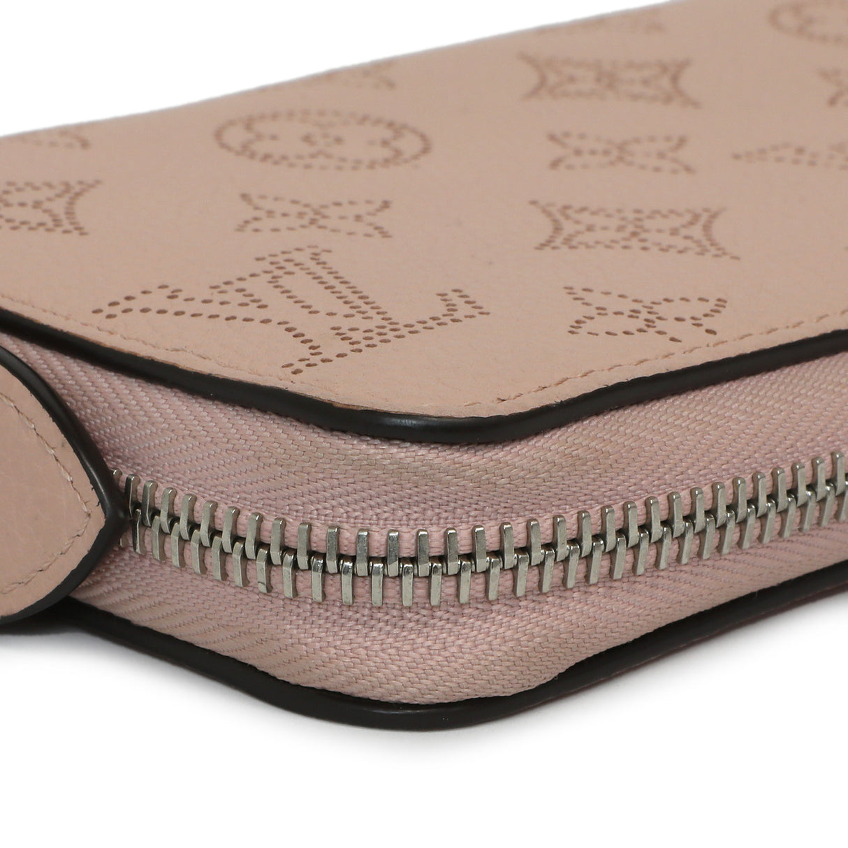 Louis Vuitton Magnolia Mahina Zippy Wallet Accessories Louis Vuitton