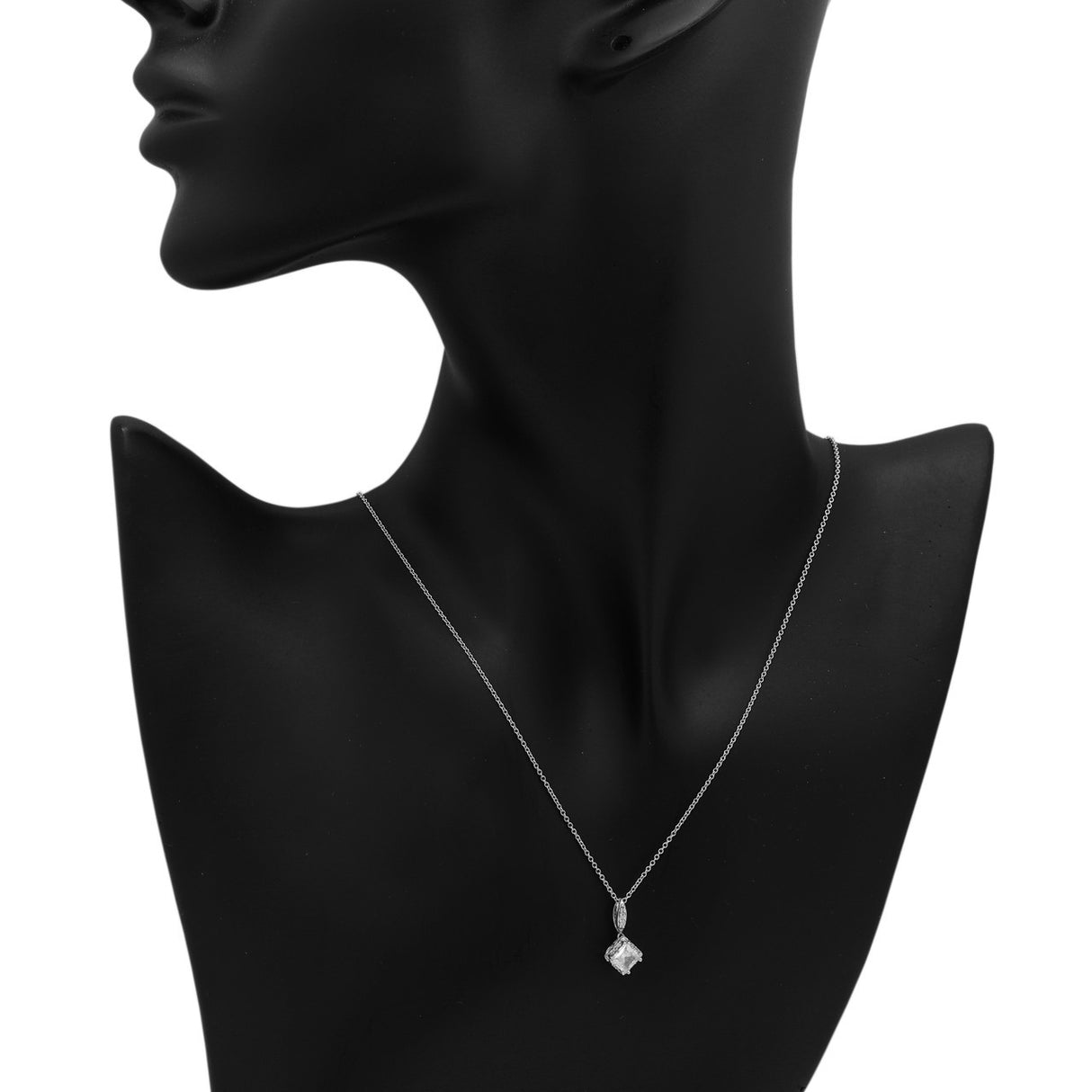 Tacori 18K White Gold Cubic Zirconia Diamond Dantela Pendant Designer Jewellery Tacori