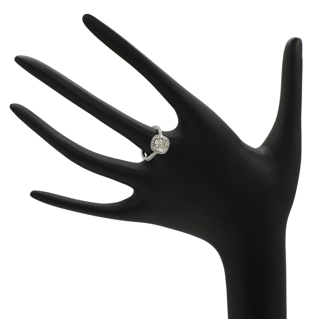 18K White Gold 1.50 Carat Cushion Cut Diamond Ring Fine Jewellery Modaselle