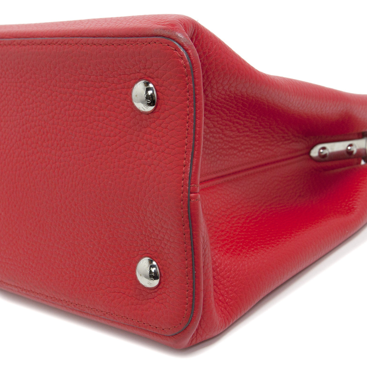 Louis Vuitton Taurillon Leather Capucines MM Handbags Louis Vuitton