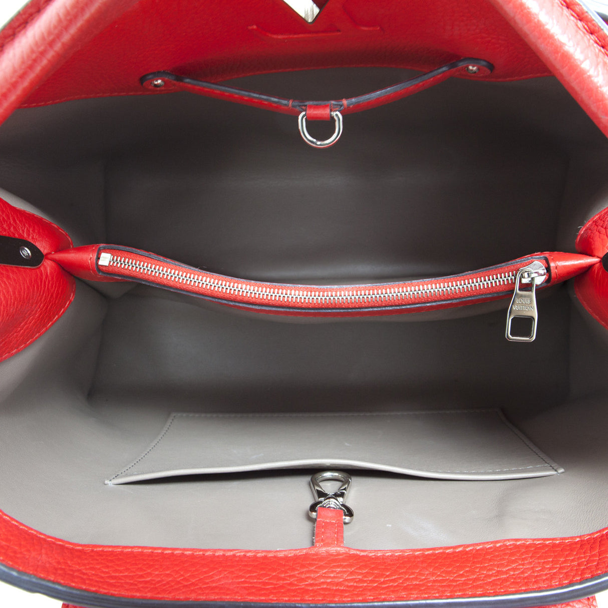 Louis Vuitton Taurillon Leather Capucines MM Handbags Louis Vuitton