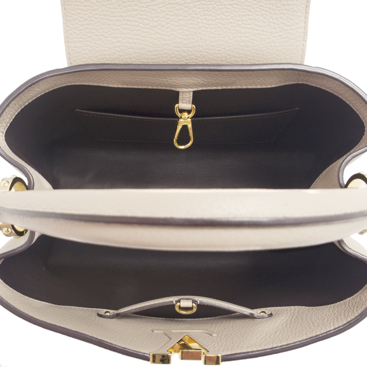 Louis Vuitton Taurillon Leather Capucines MM Handbags Louis Vuitton