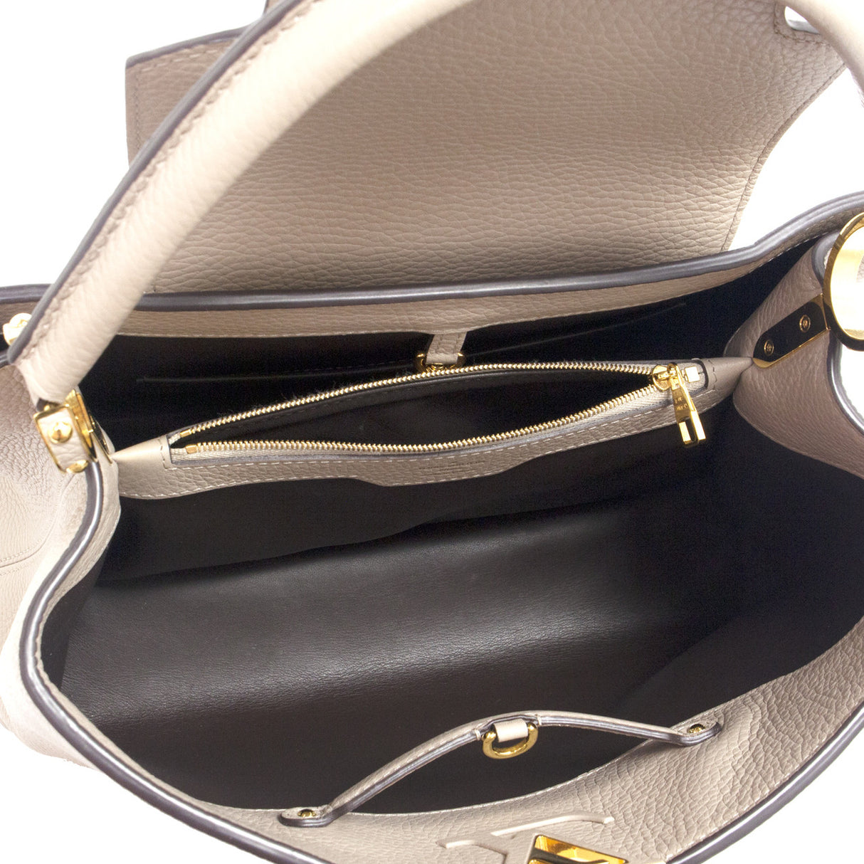 Louis Vuitton Taurillon Leather Capucines MM Handbags Louis Vuitton