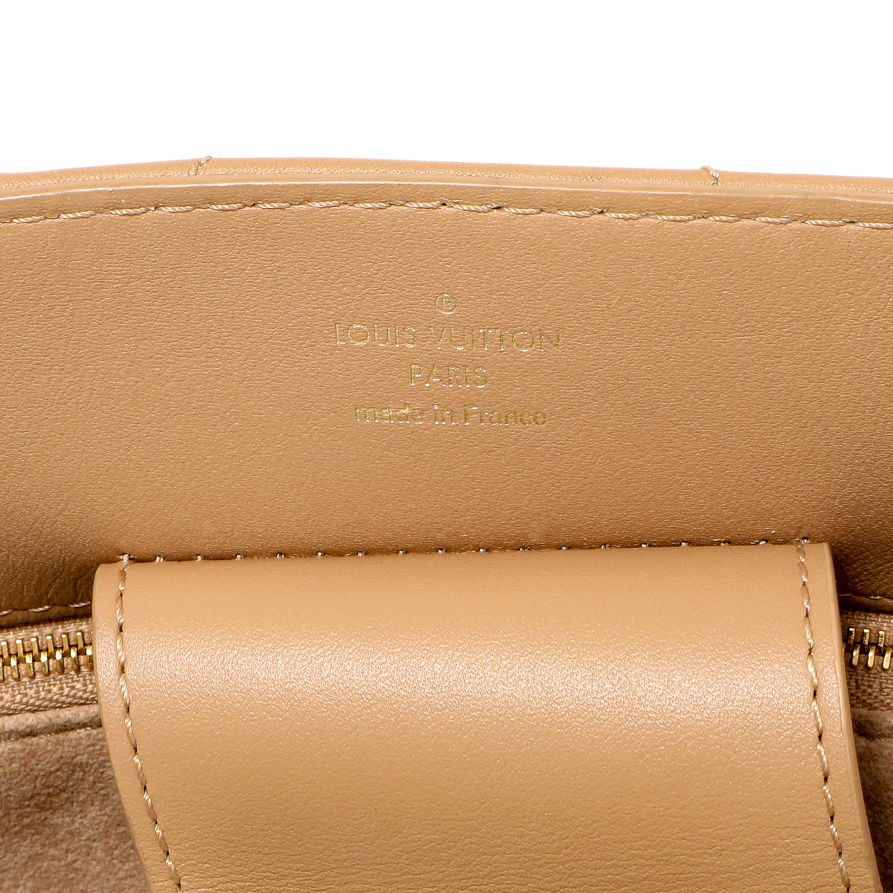 Louis Vuitton Noisette Calfskin New Wave Chain Tote – Modaselle Louis Vuitton Noisette Calfskin New Wave Chain Tote – Modaselle