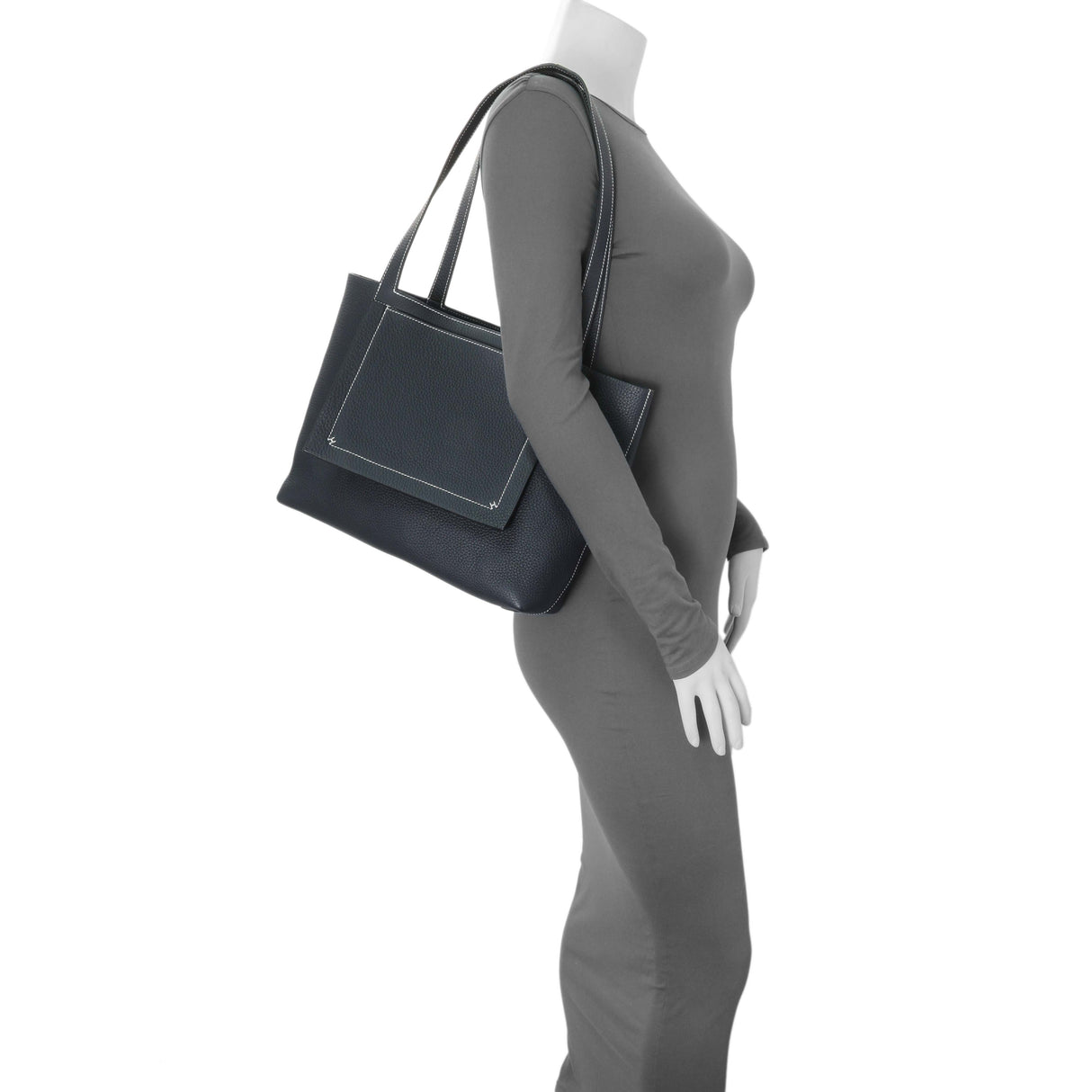 Hermes Navy Clemence Cabasellier 31 Handbags Hermes