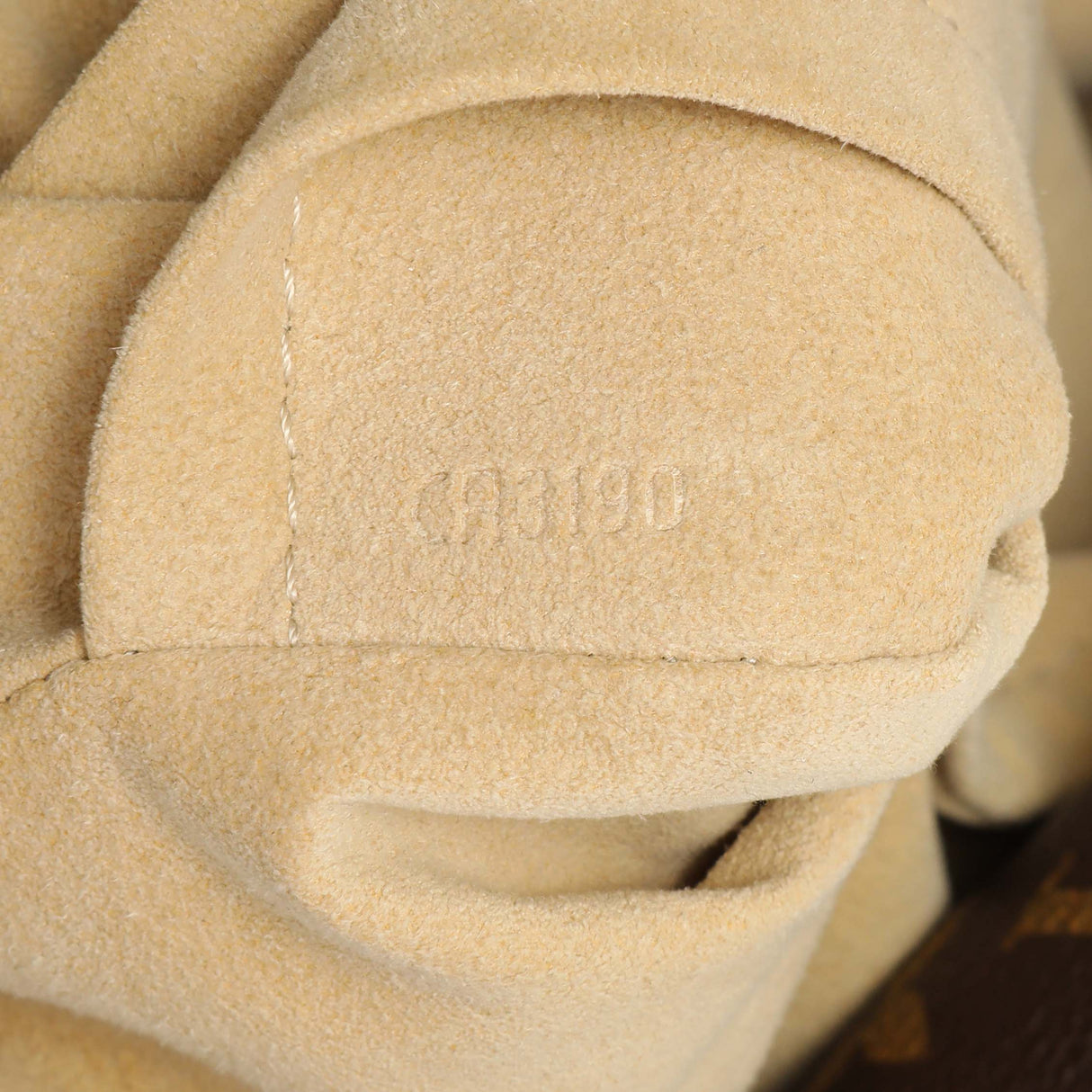 Louis Vuitton Monogram Artsy MM Handbags Louis Vuitton