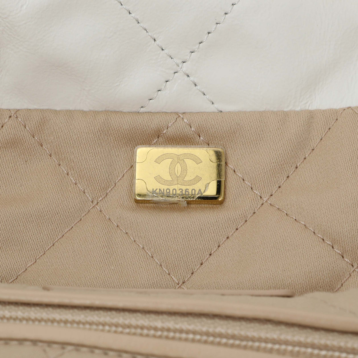 Chanel White Shiny Calfskin Large Chanel 22 Handbags Chanel