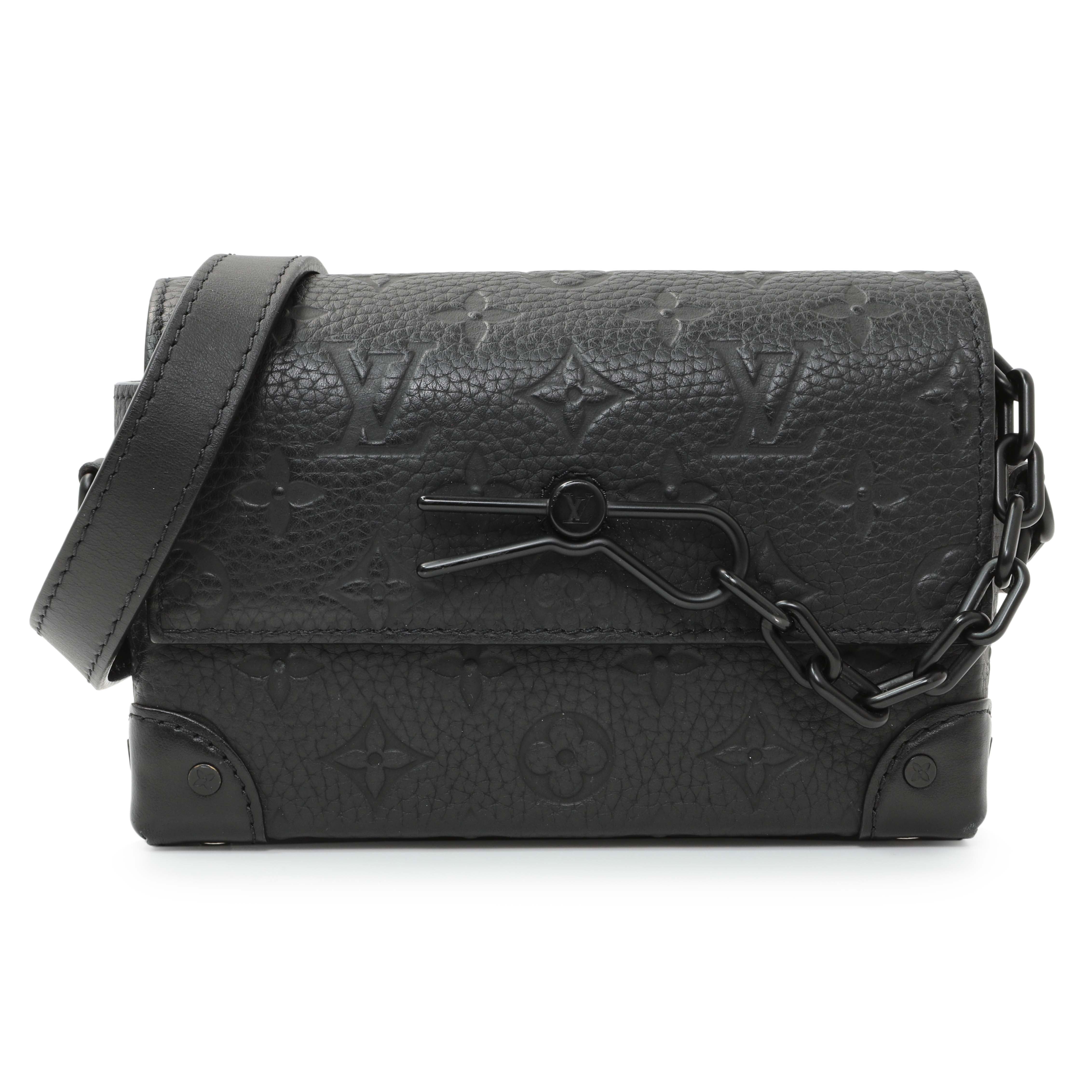 Louis Vuitton Black Taurillon Monogram Steamer Wearable Wallet