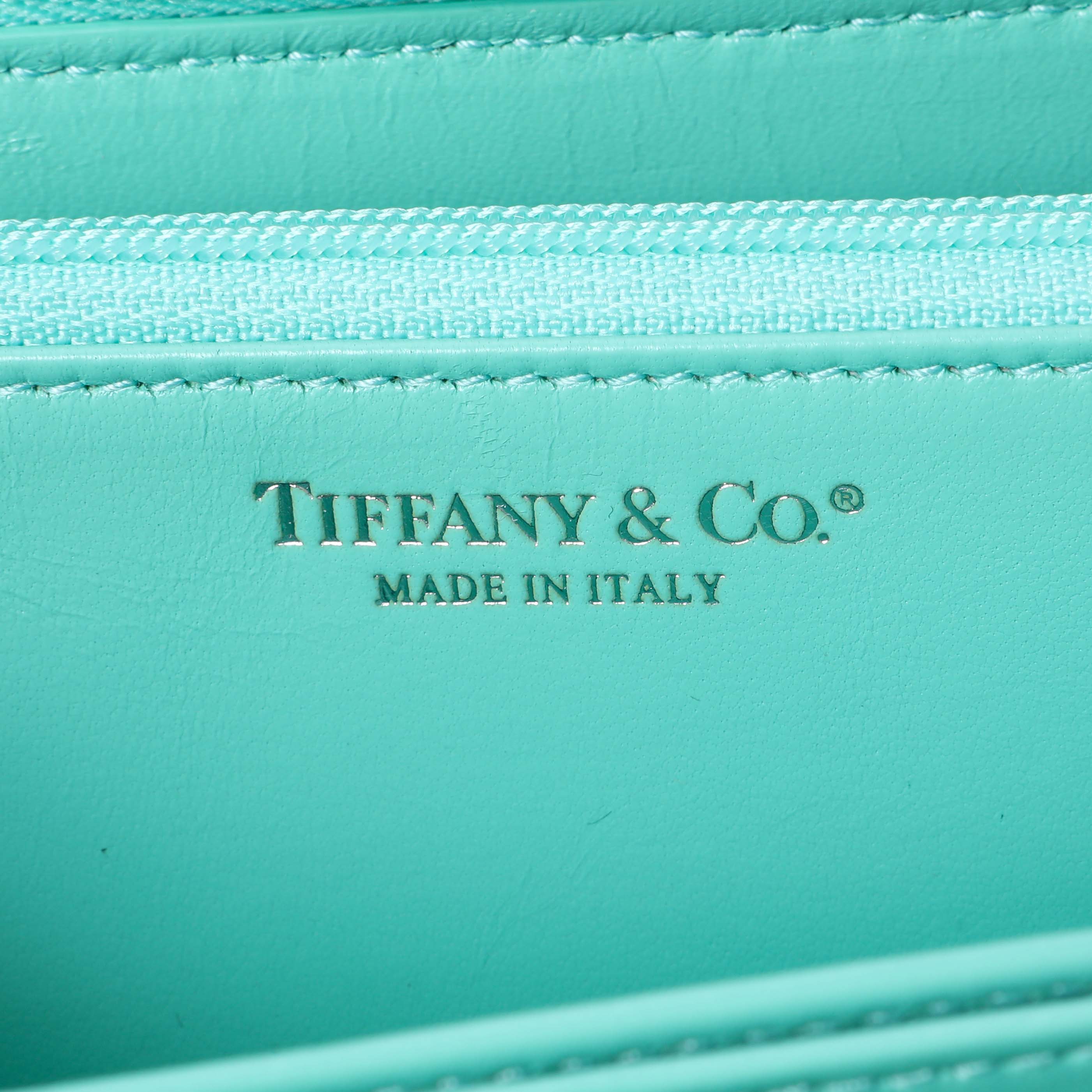 小物 Tiffany & Co. All-Leather Long Wallet Tiffany & Co. Blue Leather Continental Wallet – Modaselle