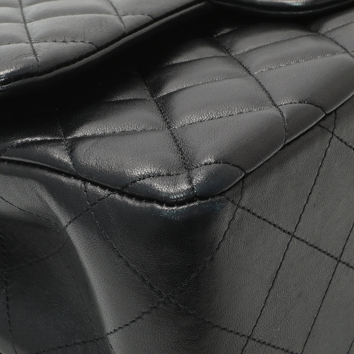 Chanel Black Quilted Lambskin Jumbo Double Flap Handbags Chanel