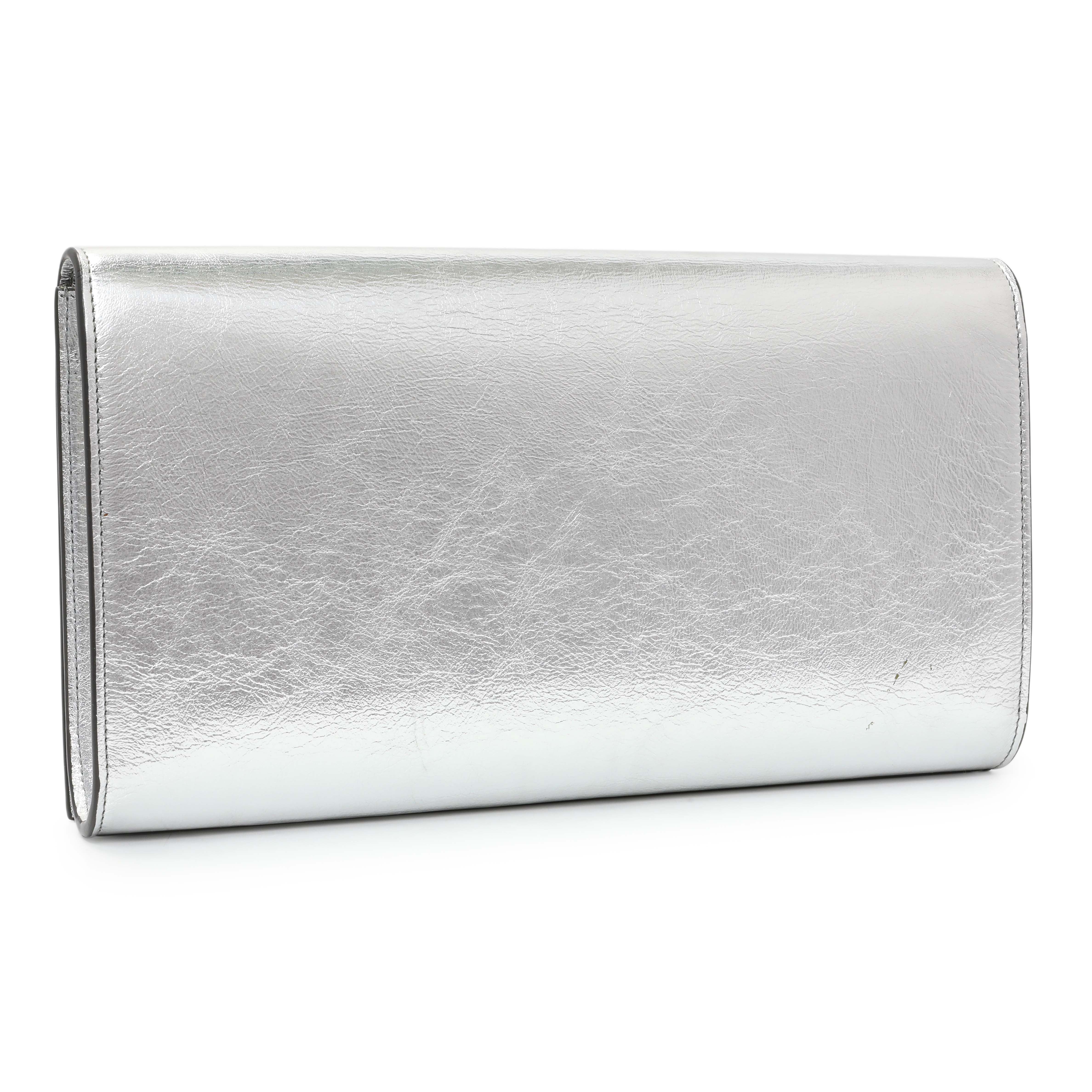 LAURENT LARGE SILVER 最安値！ Saint Laurent Metallic Silver Belle De Jour Large Clutch – Modaselle