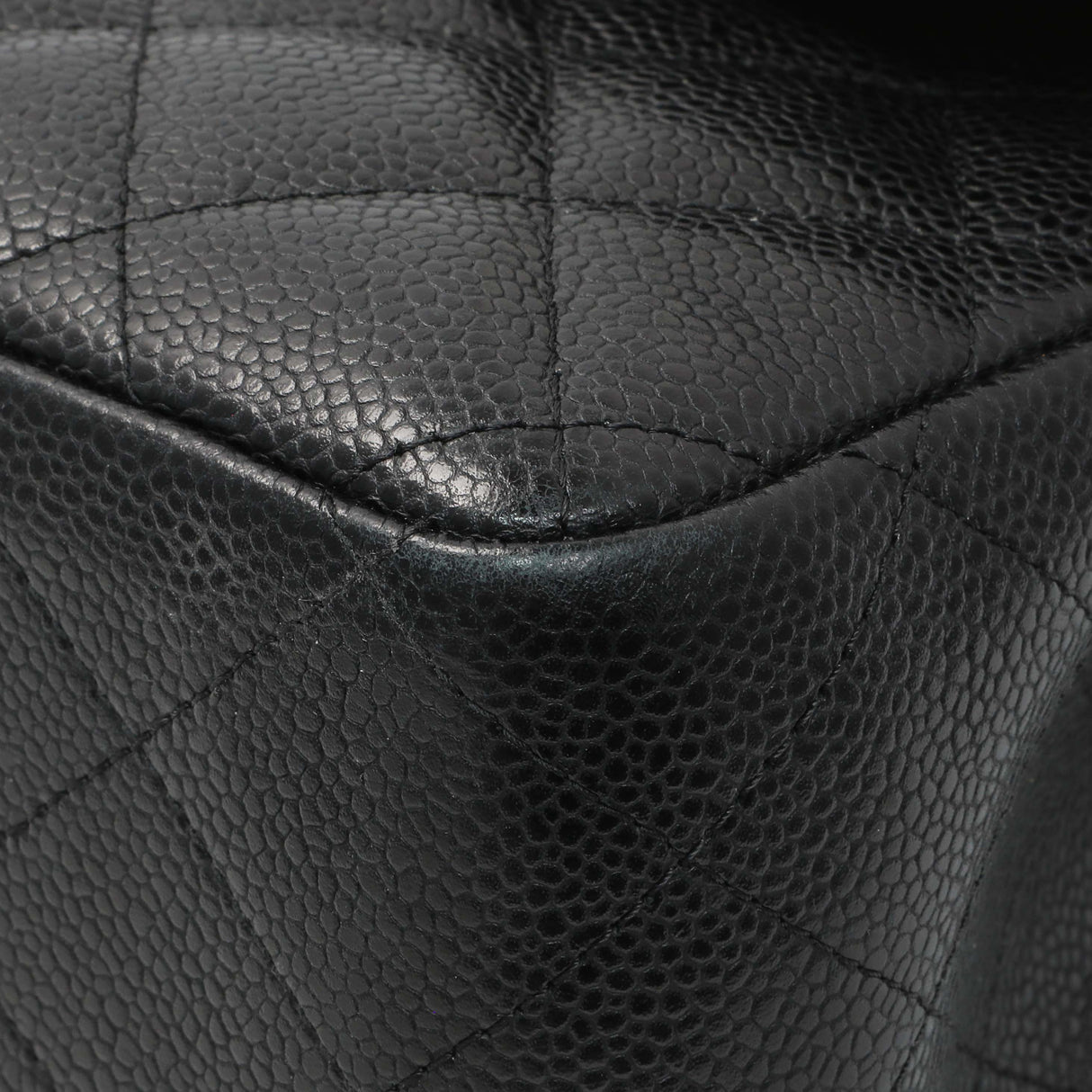 Chanel Black Quilted Caviar Jumbo Double Flap
