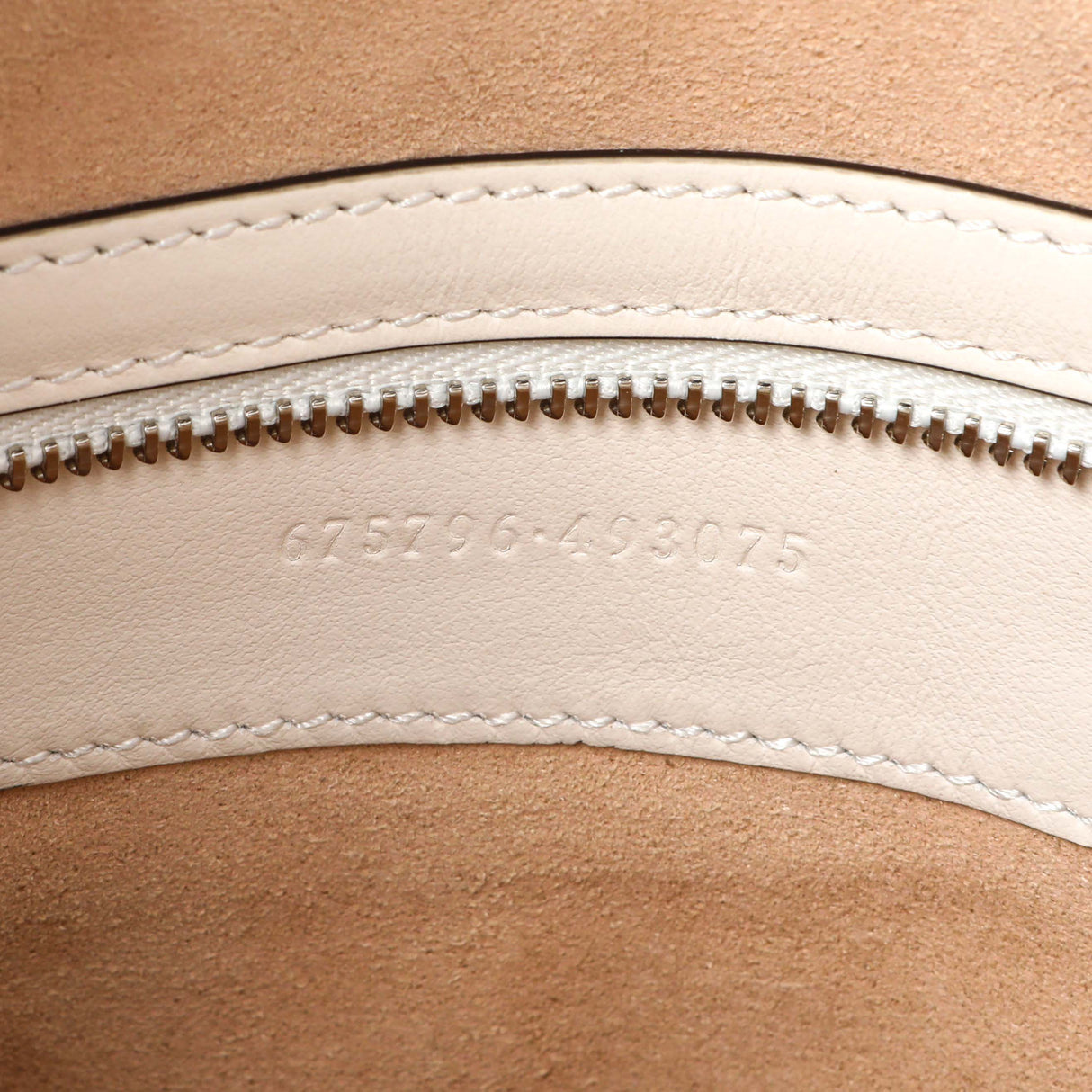 Gucci Cream Calfskin Matelasse Medium GG Marmont Shopping Tote Handbags Gucci