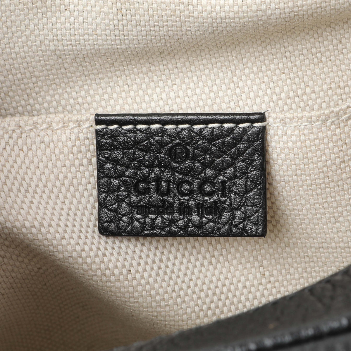 Gucci Black Pebbled Calfskin Small Soho Disco Bag Handbags Gucci