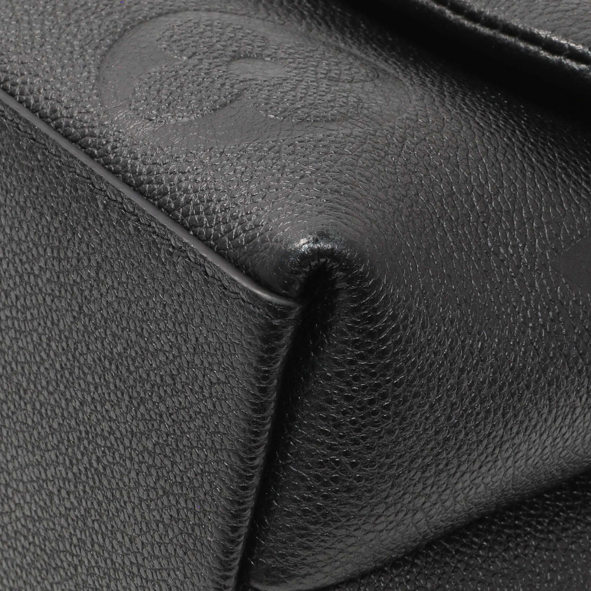 6 items Tues June 23 ⬆️Louis Vuitton Black Empreinte Monogram Giant Madeleine MM Handbags Louis Vuitton