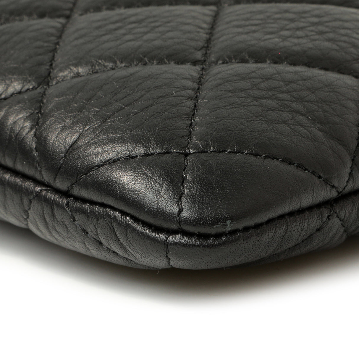 Grained Black Quilted Calfskin Archi Chic Cosmetic Case