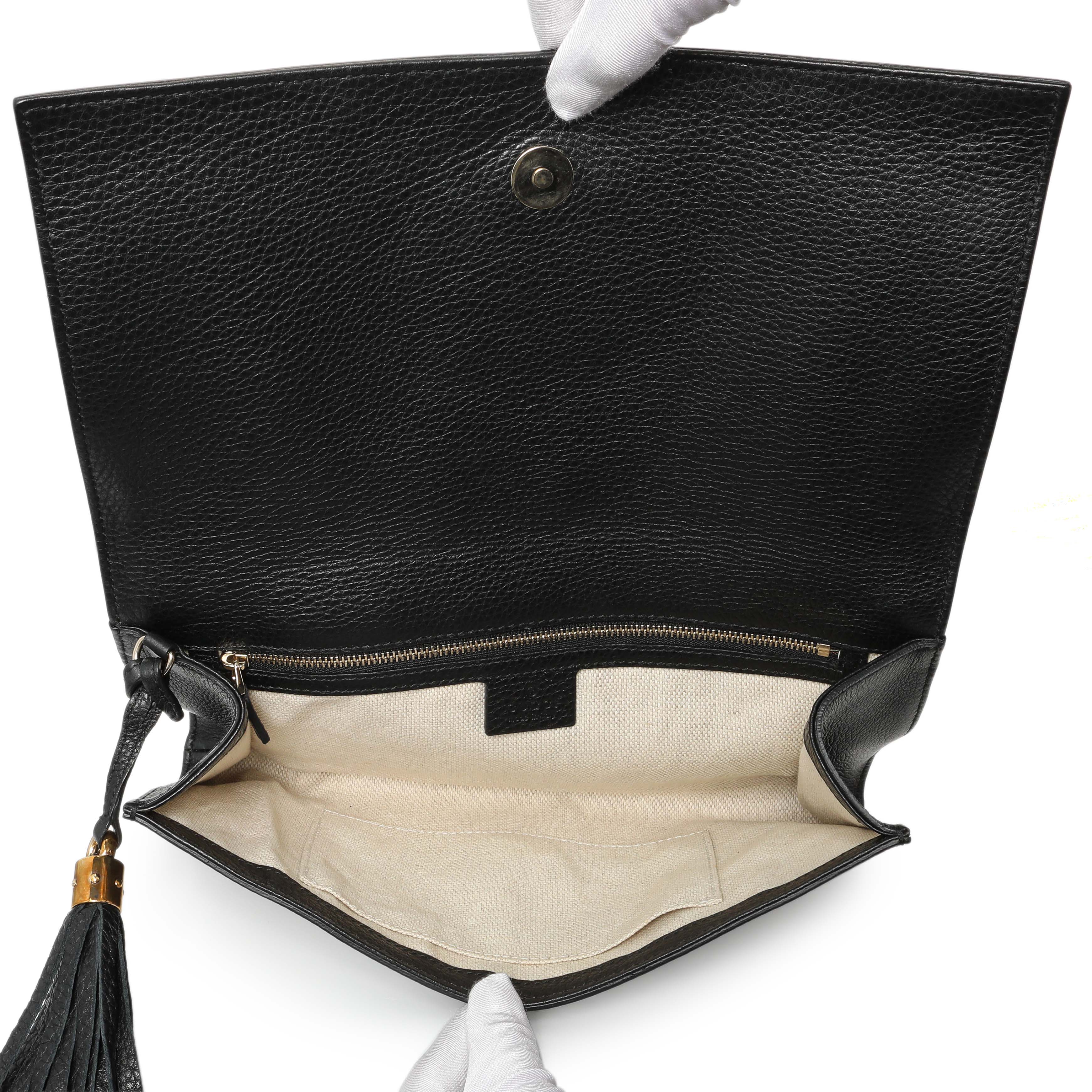 Gucci Black Leather Medium GG Soho Tassel Clutch – Modaselle