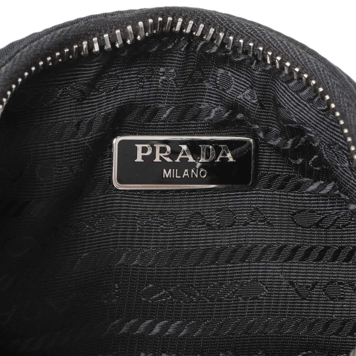 Prada Black Nylon Re-Edition 2005 Shoulder Bag Handbags Prada