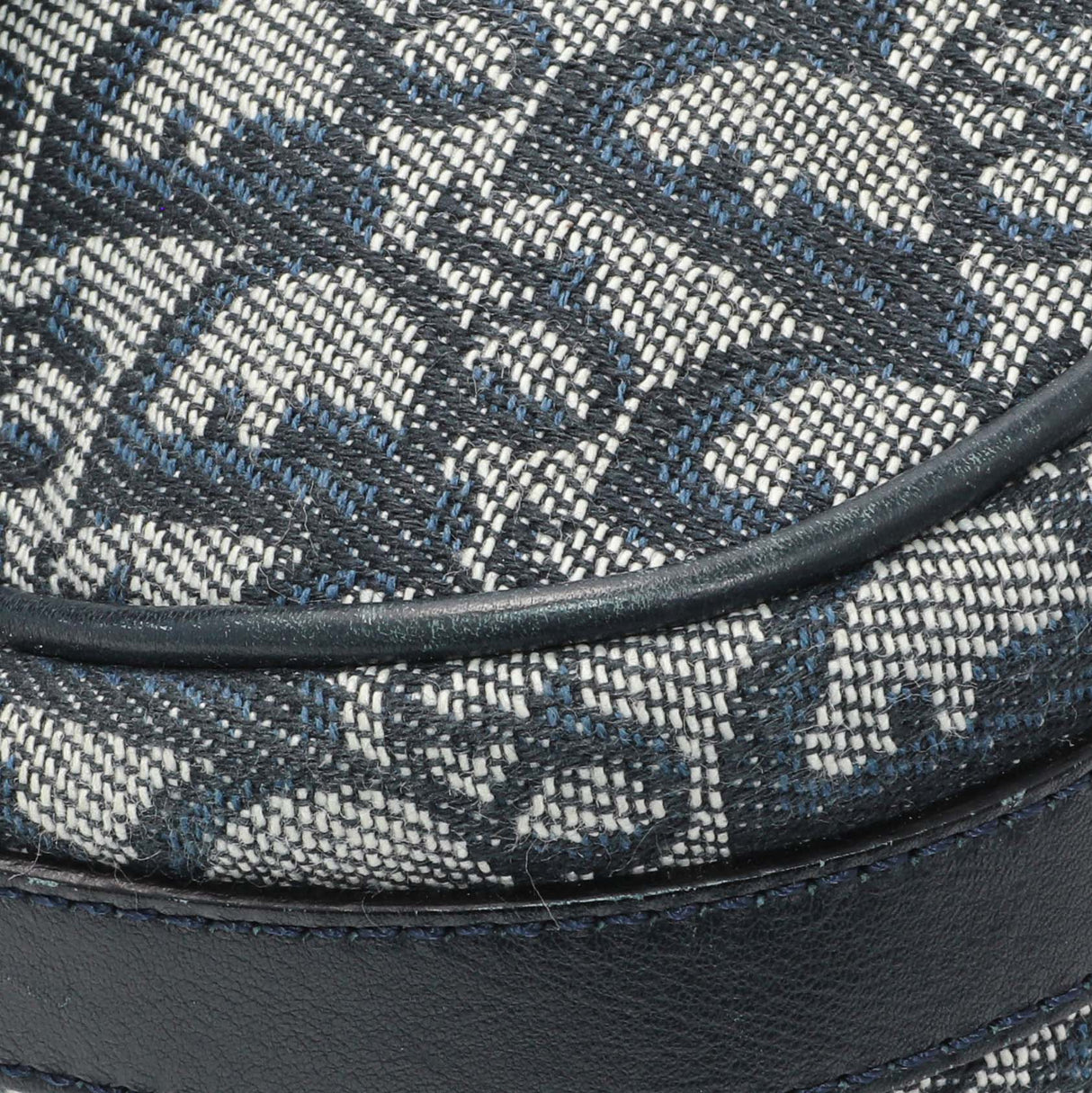 -6 items Thur June 25 ⬆️- Christian Dior Blue Oblique Trotter Crossbody Bag Handbags Christian Dior