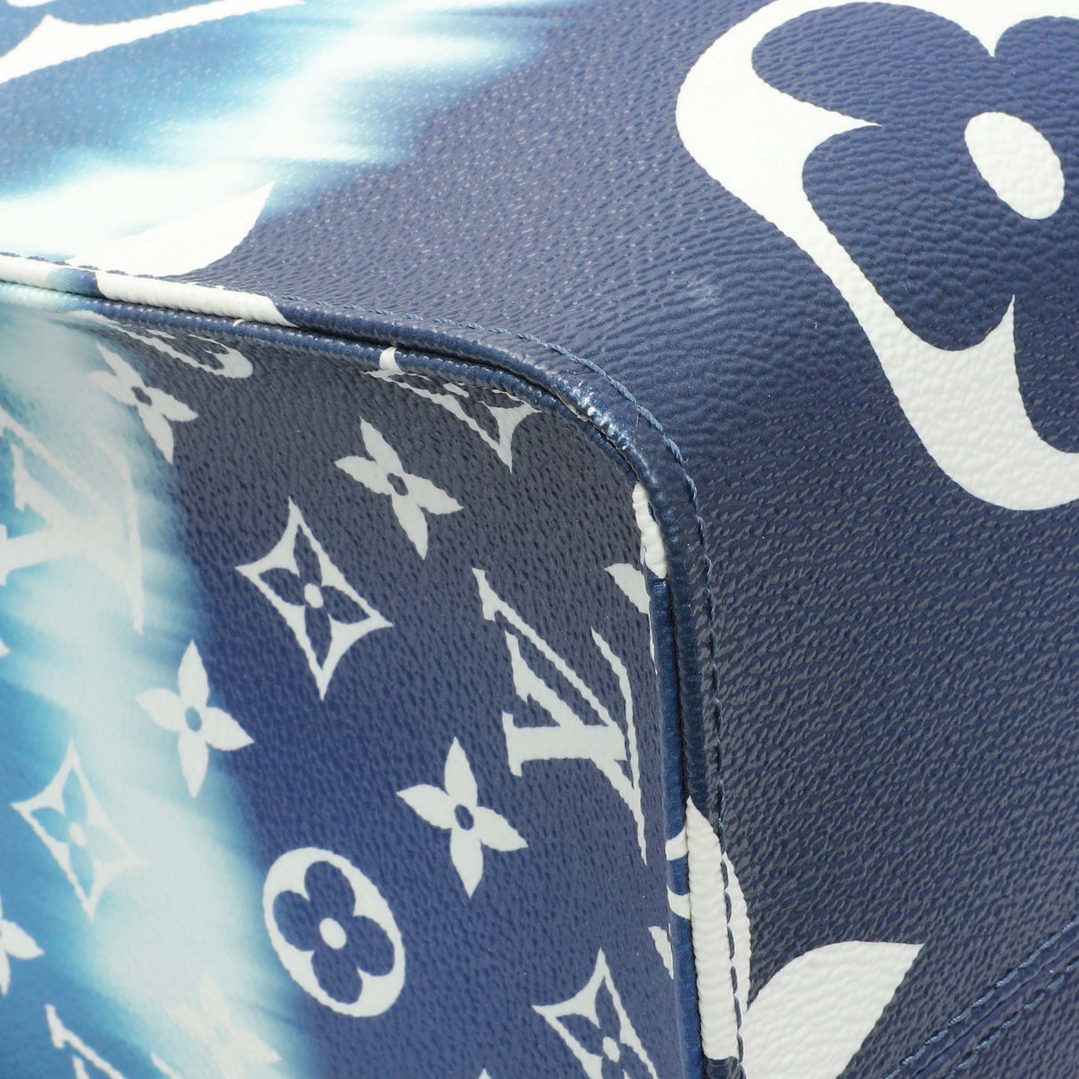 -temp- Louis Vuitton Monogram Escale Onthego GM Blue Handbags Louis Vuitton