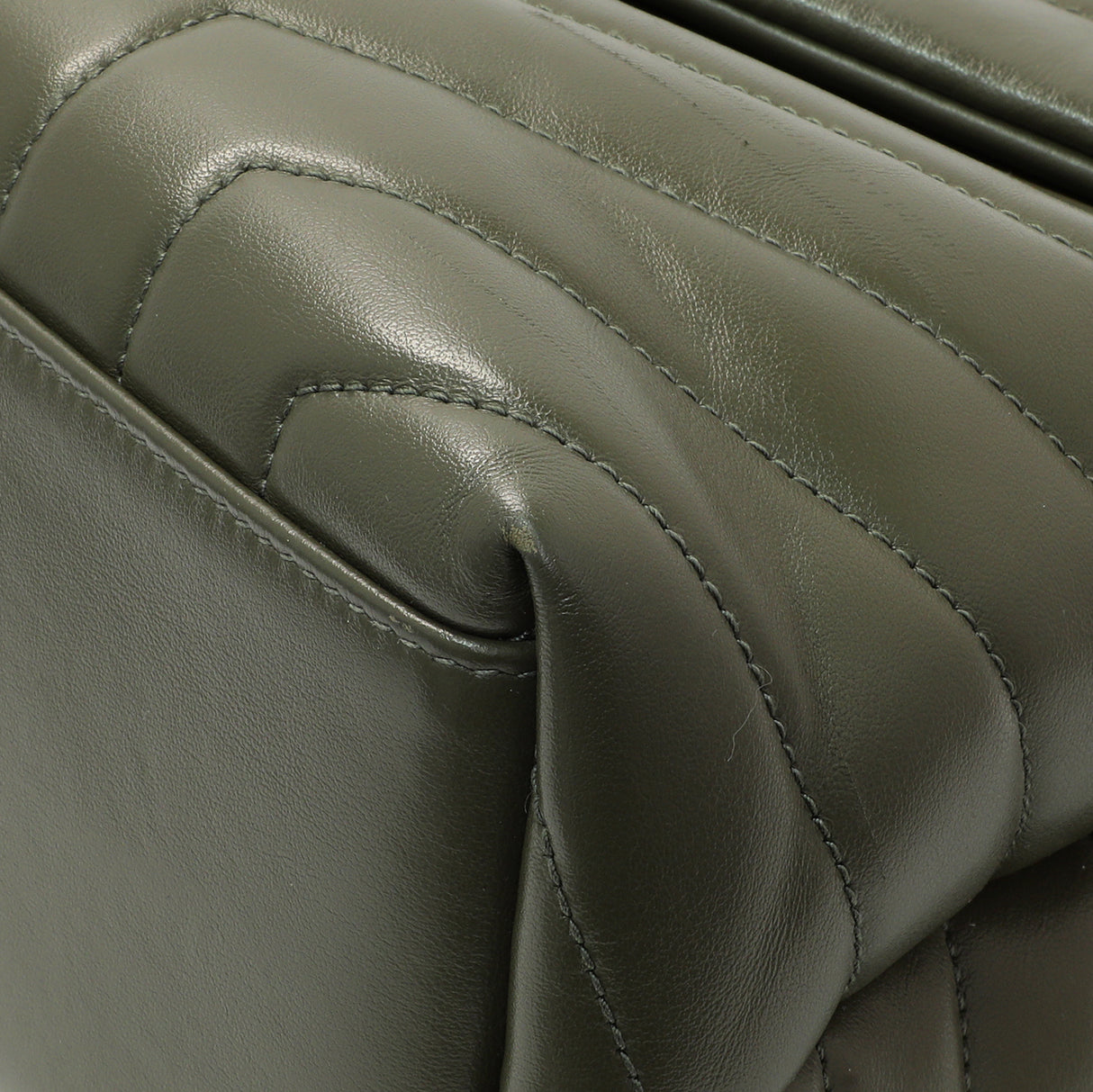 Saint Laurent Calfskin Y Quilted Monogram Medium Loulou Chain Satchel Handbags Saint Laurent