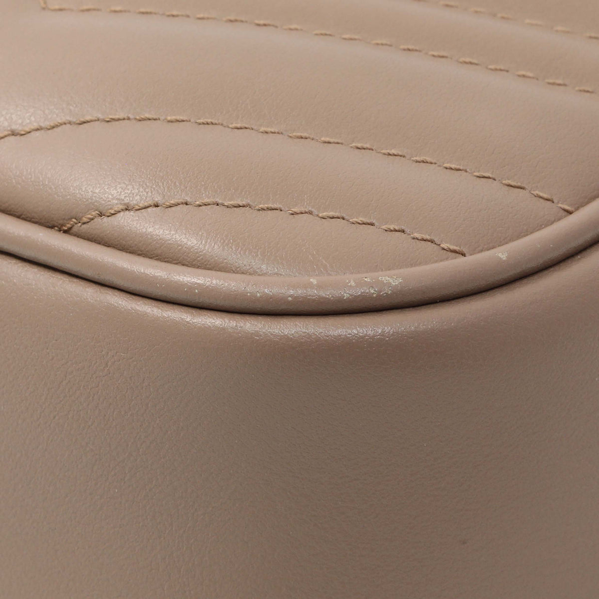 Gucci Porcelain Rose Calfskin Matelasse Small GG Marmont Chain Shoulder Bag Handbags Gucci