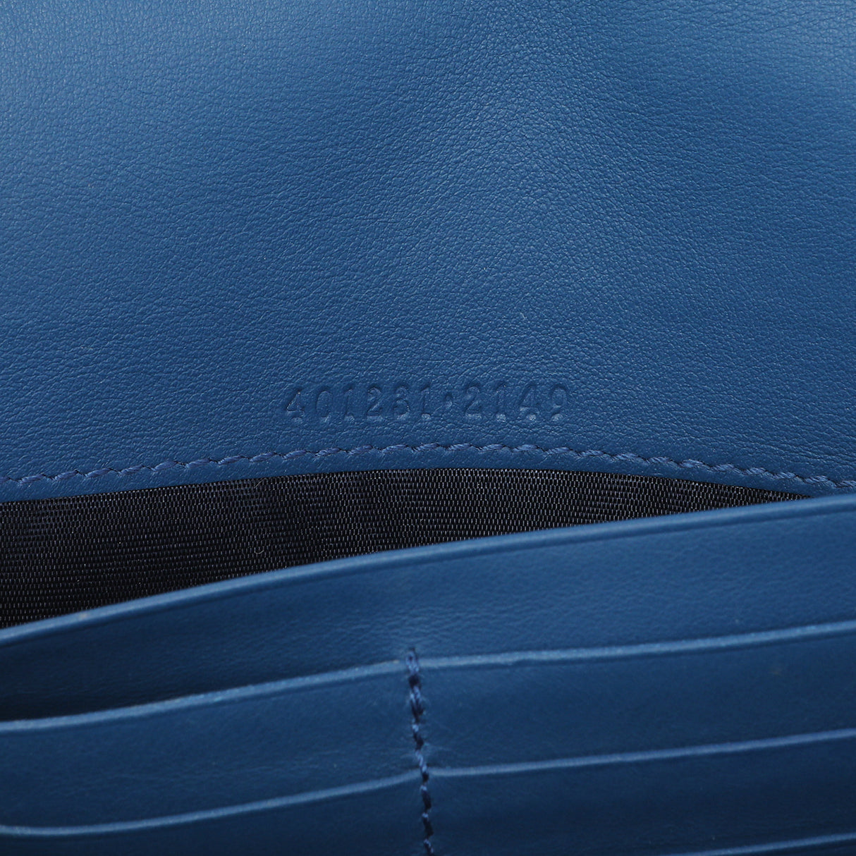 Gucci GG Supreme Monogram Blooms Mini Dionysus Chain Wallet Handbags Gucci