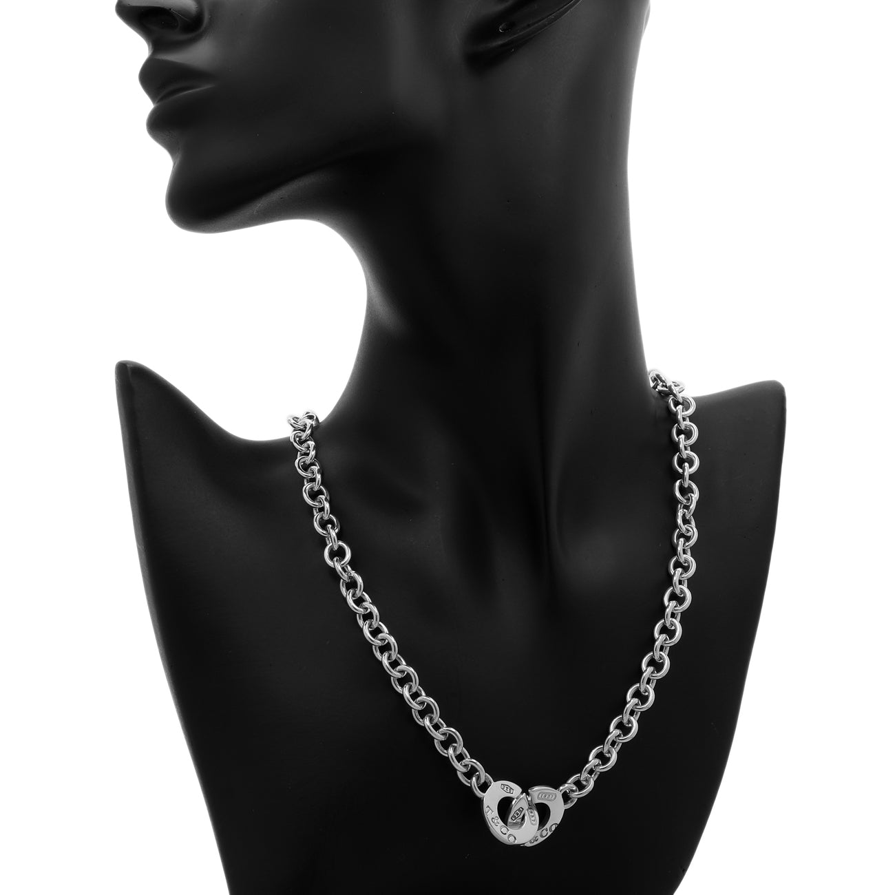 Tiffany & Co. Sterling Silver Interlocking Circle Clasp Necklace
