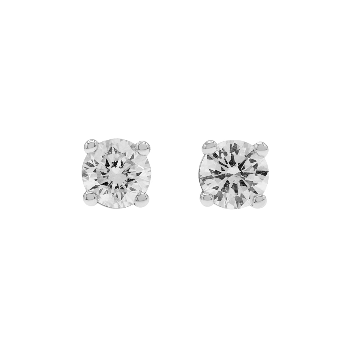 18K White Gold 0.83 Carat Diamond Earrings