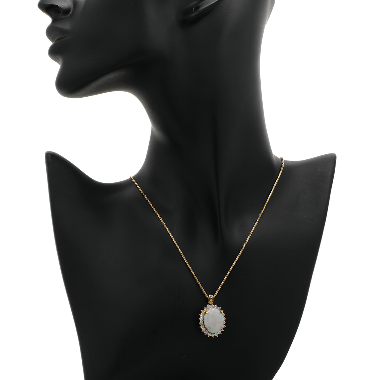 14K Yellow Gold 4.88 Carat Oval Cabochon Opal Diamond Pendant Fine Jewellery Modaselle