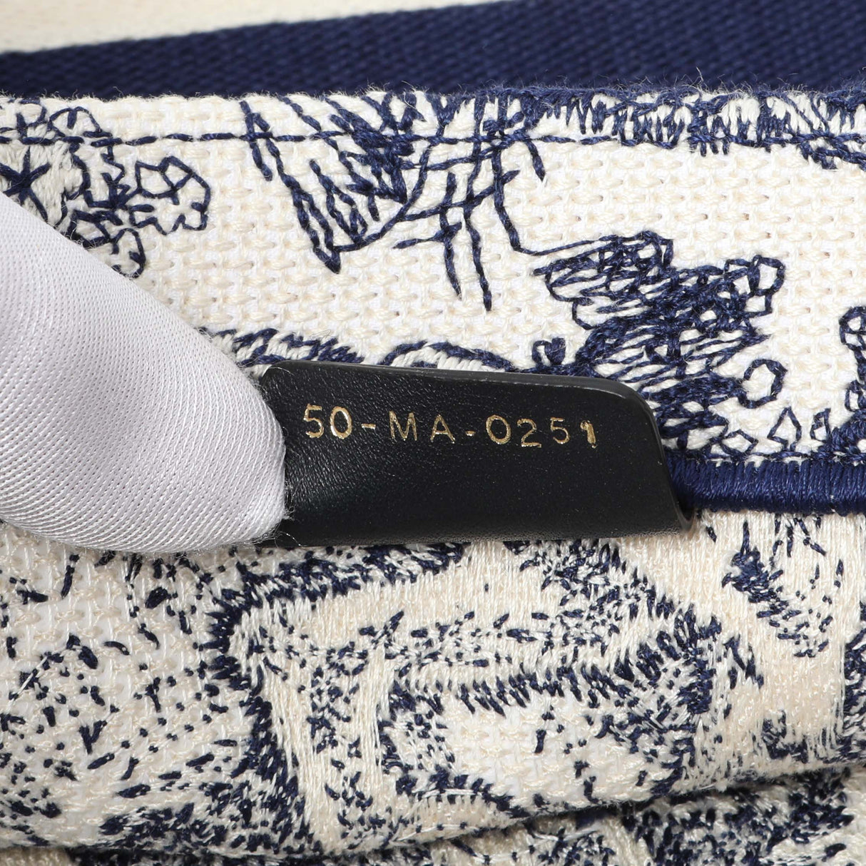 -7 items Sun July 12 ⬆️- Christian Dior Blue Dioriviera Reverse Striped Toile De Jouy Medium Book Tote Handbags Christian Dior