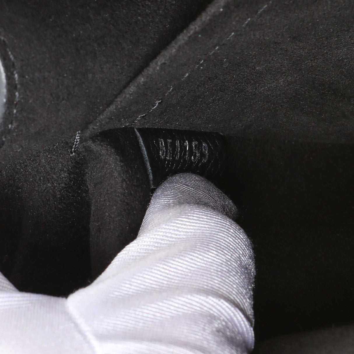 Louis Vuitton Black Soft Calfskin Mylockme Chain Bag Handbags Louis Vuitton