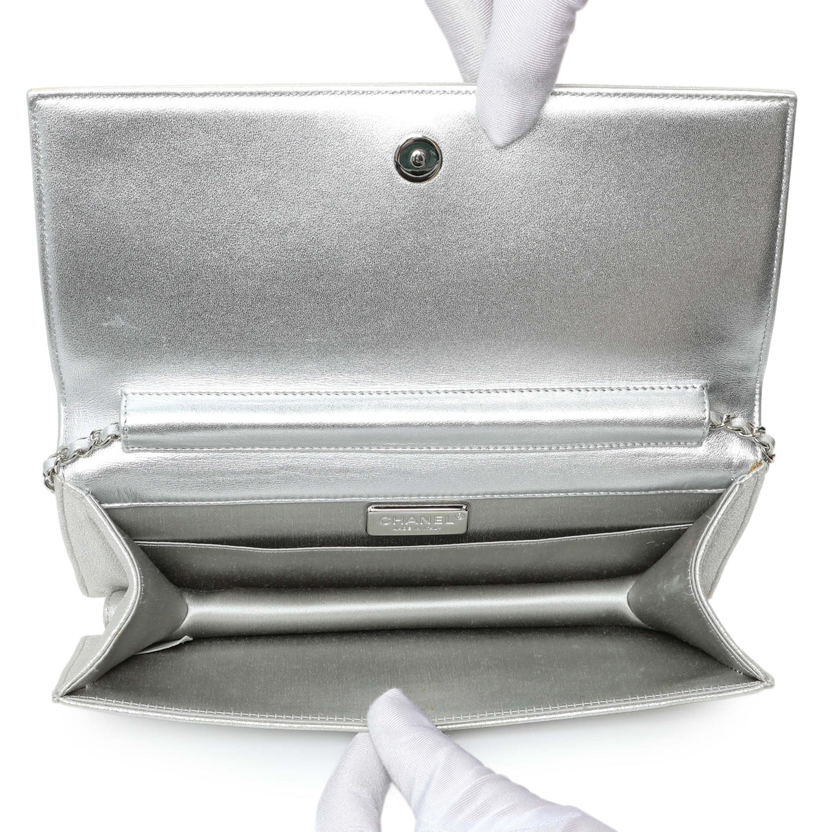 -8 items Thur July 16 ⬆️- Chanel 2015 Cruise Paris-Dubai Strass Crystal East West Clutch Handbags Chanel