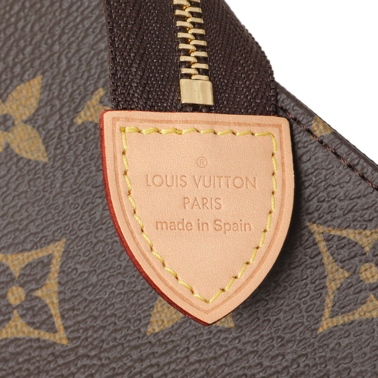 Louis Vuitton Monogram Toiletry Pouch 19 Accessories Louis Vuitton