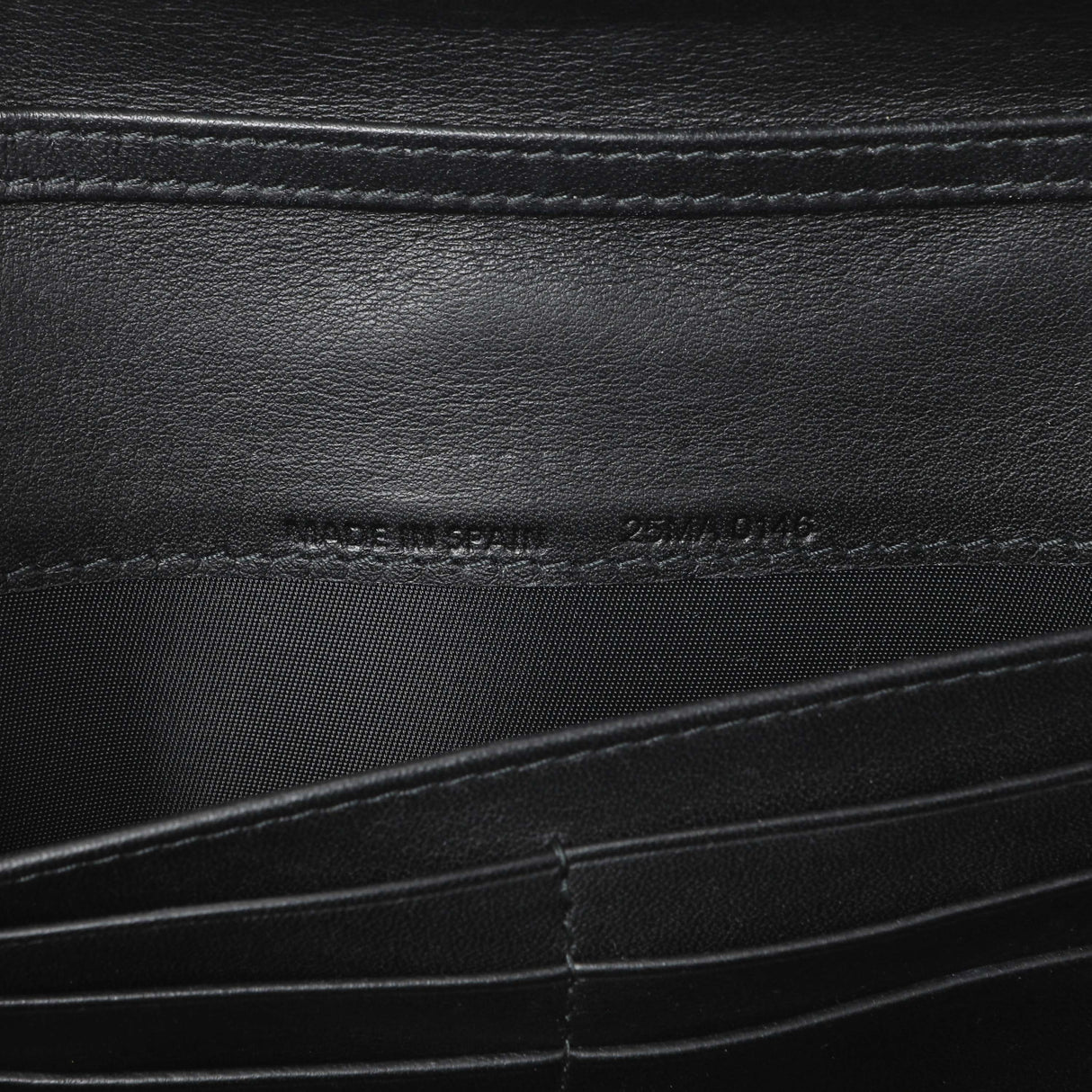 Christian Dior Black Patent Cannage Lady Dior Rendezvous Wallet On Chain Handbags Christian Dior