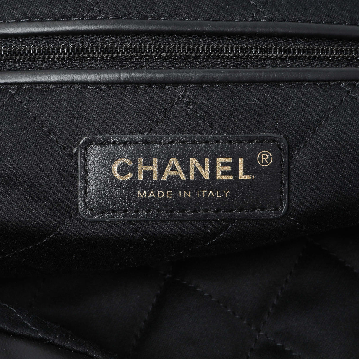 Chanel Black Quilted Shiny Calfskin Large Chanel 22 Handbags Chanel