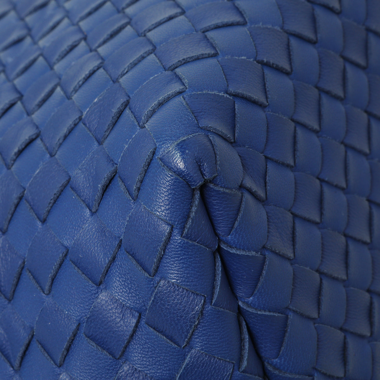 Bottega Veneta Blue Nappa Intrecciato Medium Garda Bag