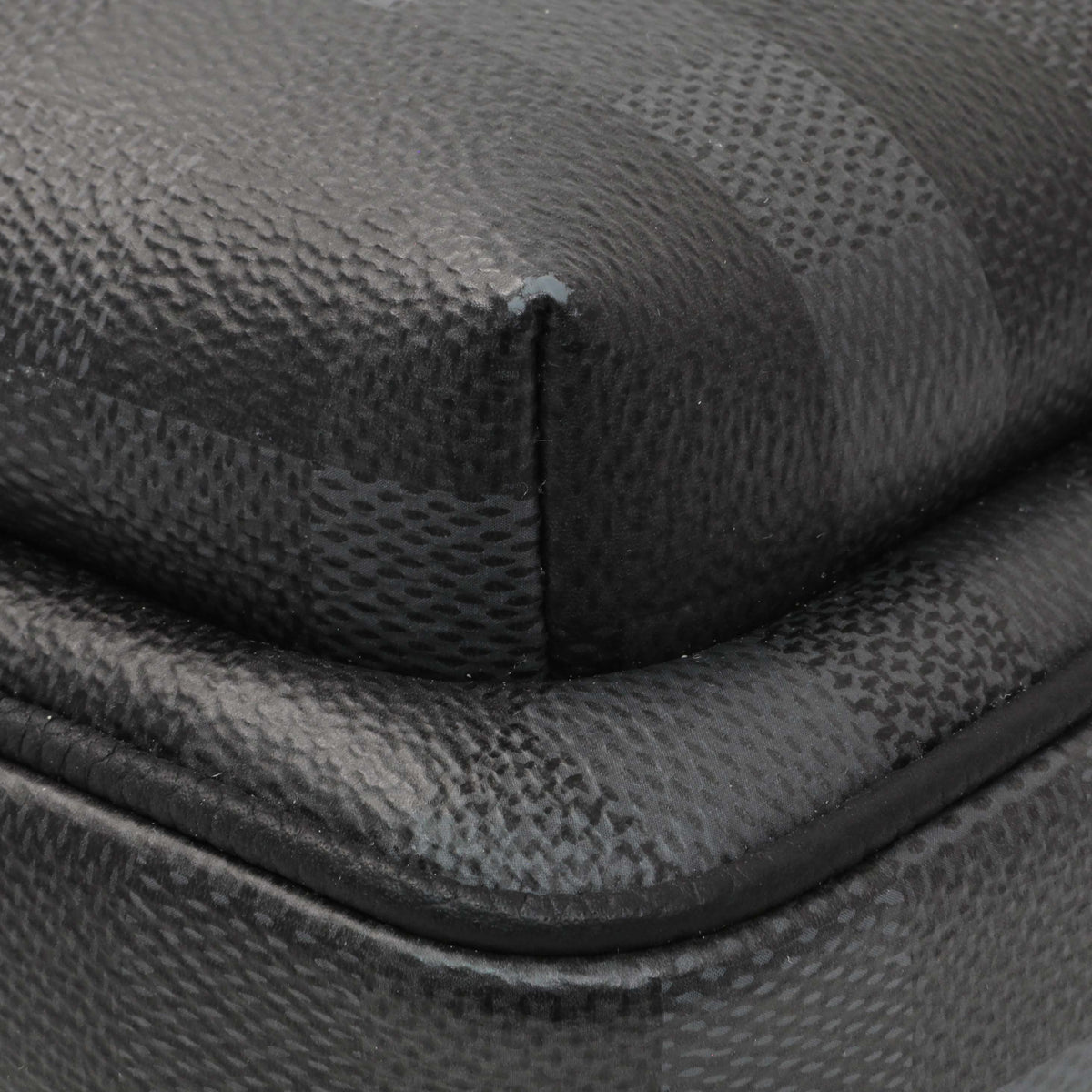 Louis Vuitton Black Damoflage Avenue Slingbag