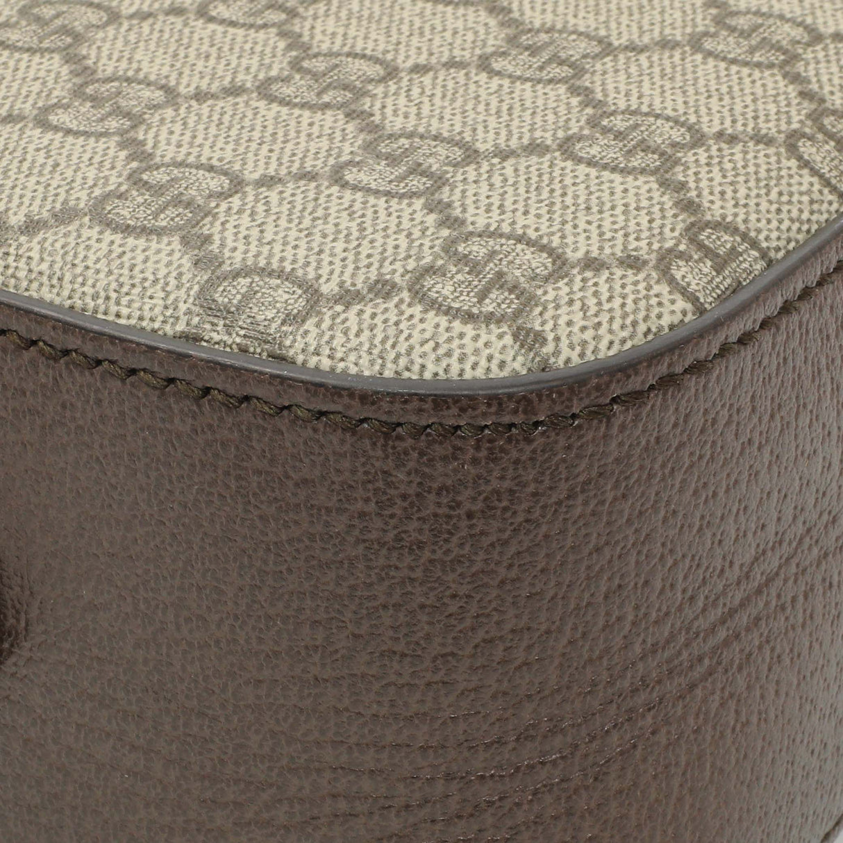 Gucci GG Supreme Monogram Web Neo Vintage Shoulder Bag