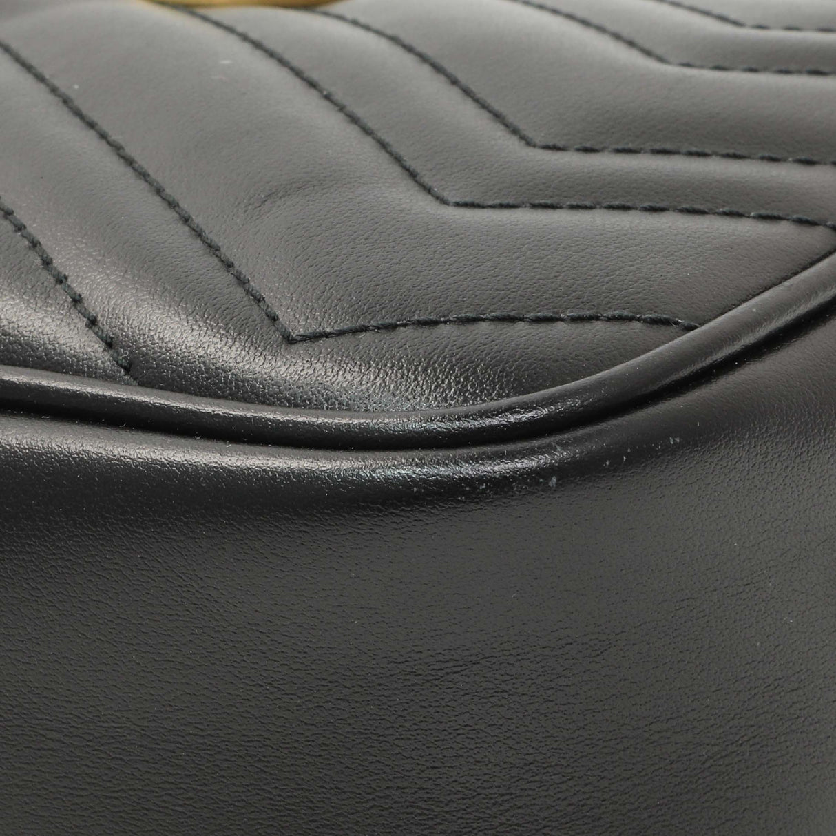 Gucci Black Calfskin Matelasse Mini GG Marmont Chain Shoulder Bag Handbags Gucci