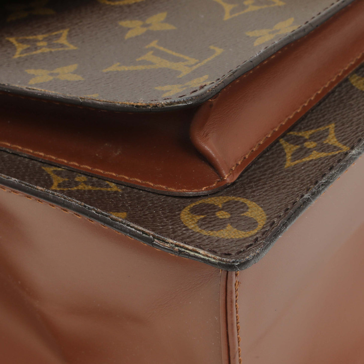 Louis Vuitton Monogram Monceau 28