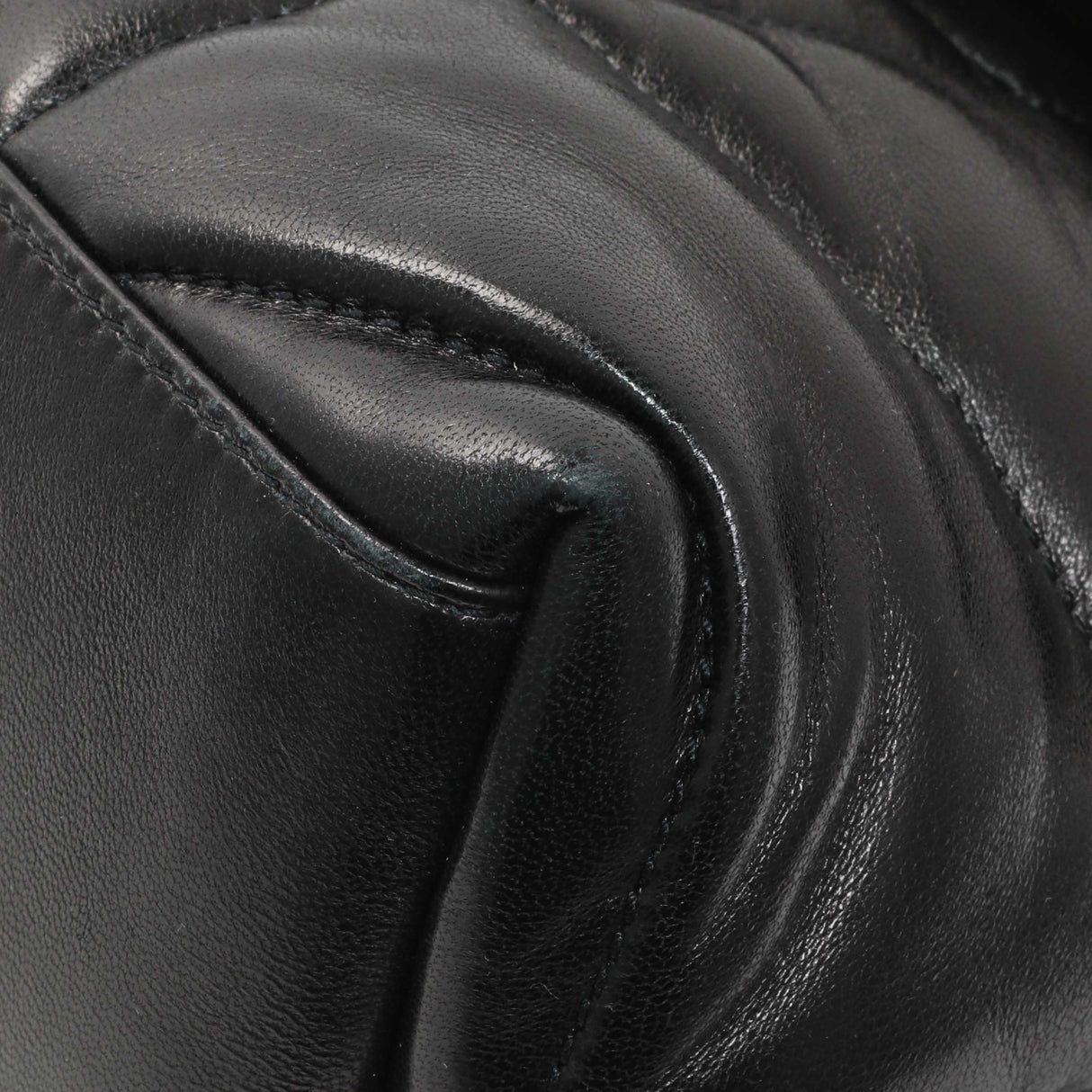 Saint Laurent  Black Lambskin Small Loulou Puffer