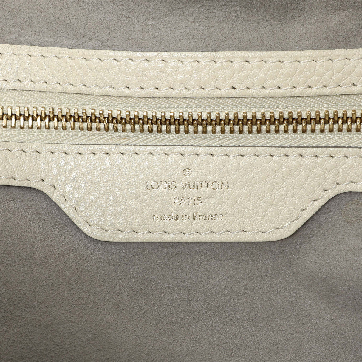 Louis Vuitton Ivory Mahina Cirrus MM Handbags Louis Vuitton