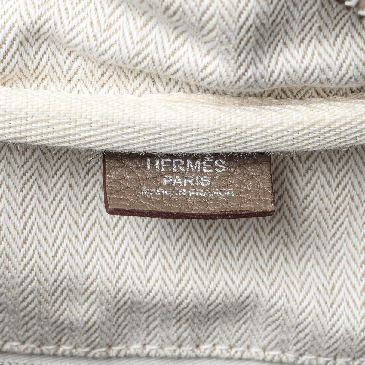 Hermes Etoupe Taurillon Clemence Victoria II 35 Handbags Hermes