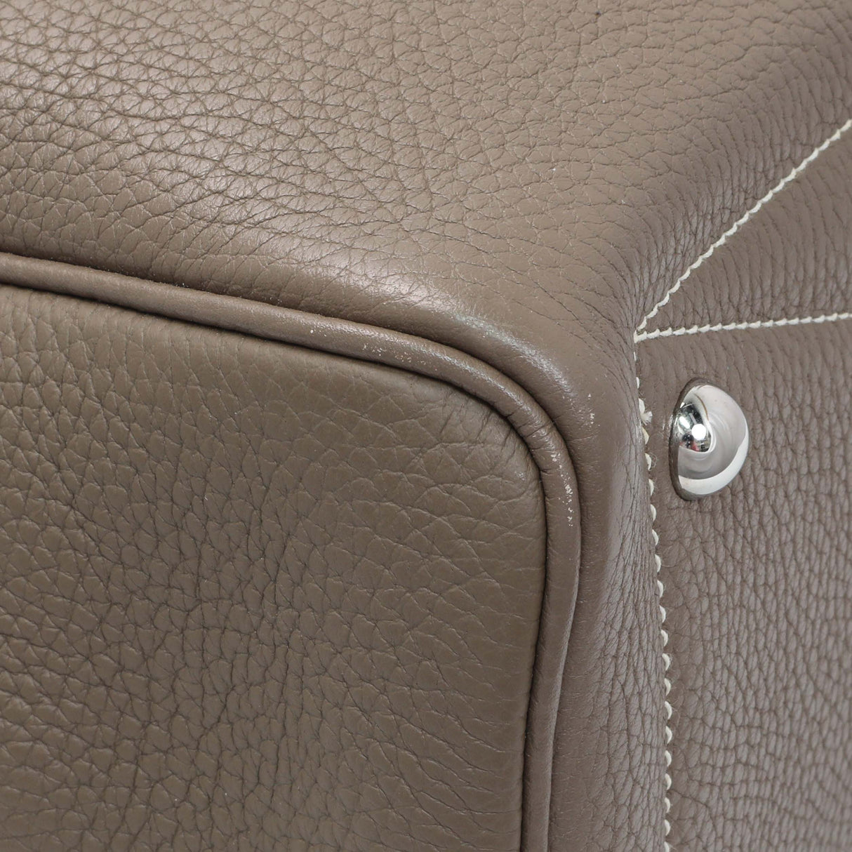 Hermes Etoupe Taurillon Clemence Victoria II 35 Handbags Hermes