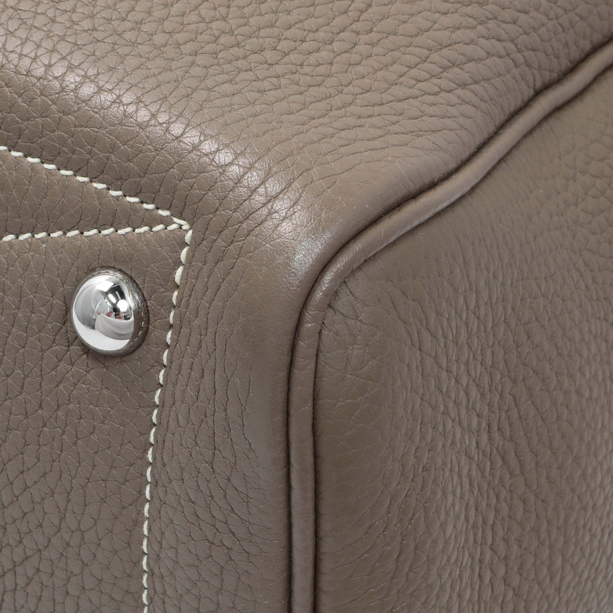 Hermes Etoupe Taurillon Clemence Victoria II 35 Handbags Hermes