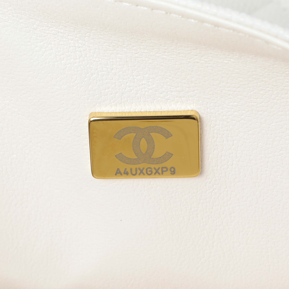 Chanel White Quilted Caviar Jumbo Double Flap Handbags Chanel