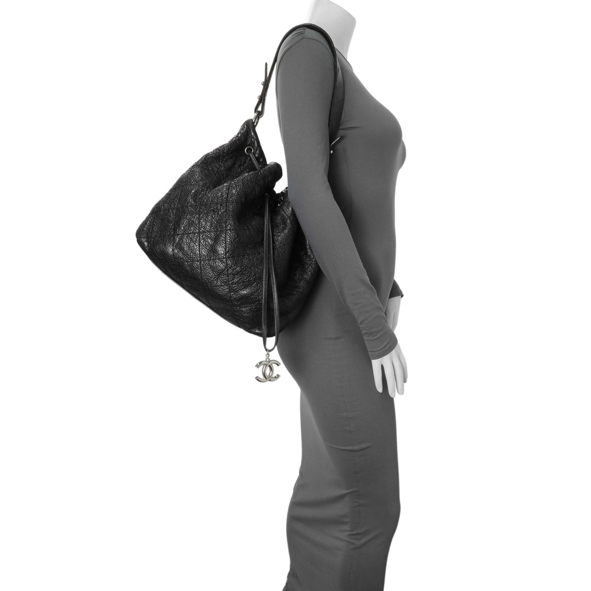 Chanel Black Glazed Calfskin On The Road Bucket Bag Handbags Chanel