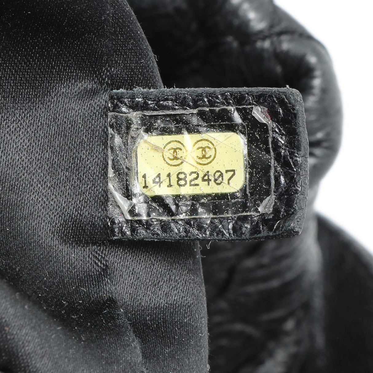 Chanel Black Glazed Calfskin On The Road Bucket Bag Handbags Chanel