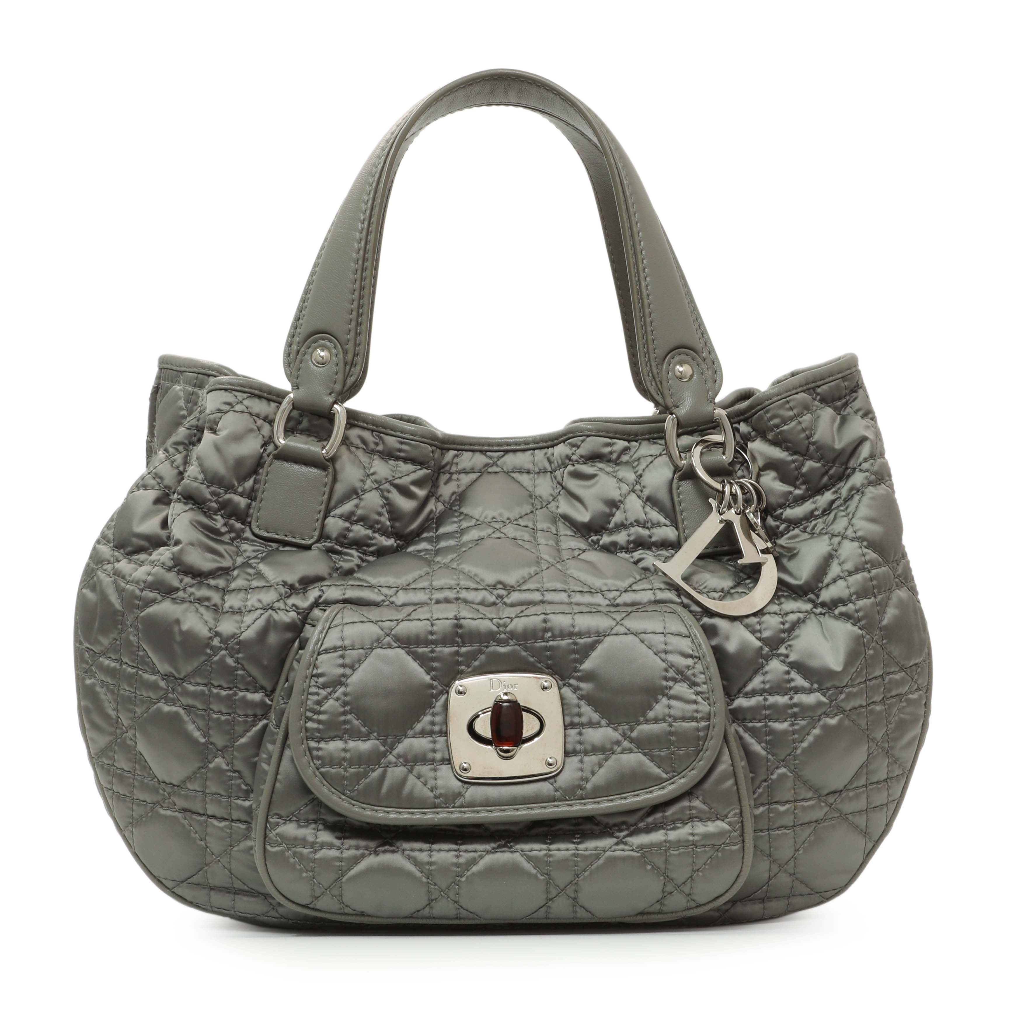 シャネル、ディオール Christian Dior Grey Nylon Cannage Charming Lock Tote – Modaselle